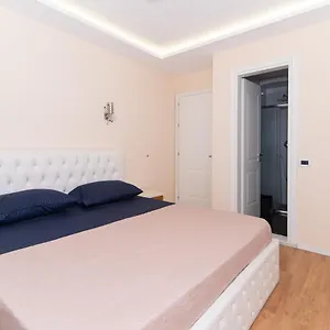 https://tirana-central-exlusive.albaniahotels.org